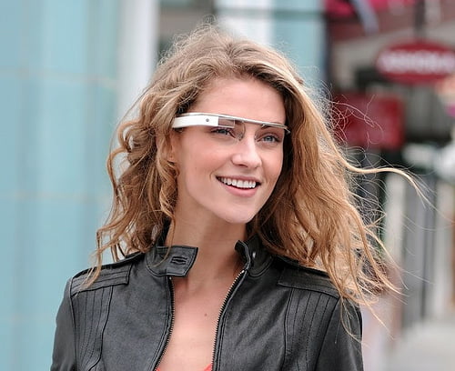 HOW GOOGLE GLASSES ARE BEING USED BY SURGEONS